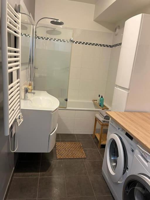 Grand Appt Proche Paris Parking Apartamento Aubervilliers Exterior foto
